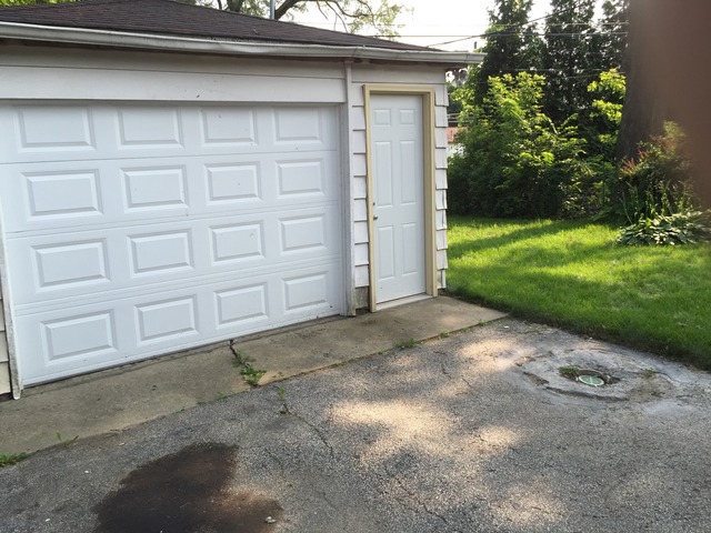 5805 Lincoln Ave, Morton Grove, IL 60053 photo 4