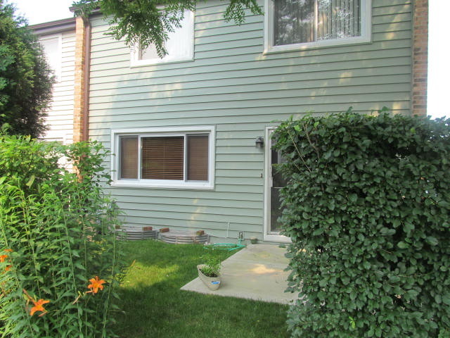 720 Lakeside Cir Dr, Wheeling, IL 60090 photo 13
