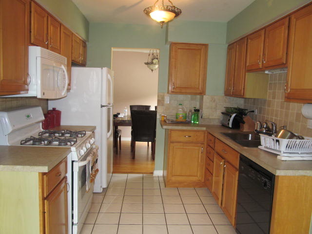 720 Lakeside Cir Dr, Wheeling, IL 60090 photo 2