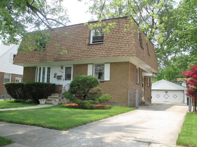 17548 Walter St, Lansing, IL 60438 photo 1