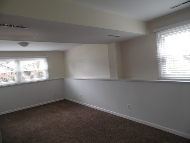 2415 Fairview Ln, Mchenry, IL 60051 photo 15