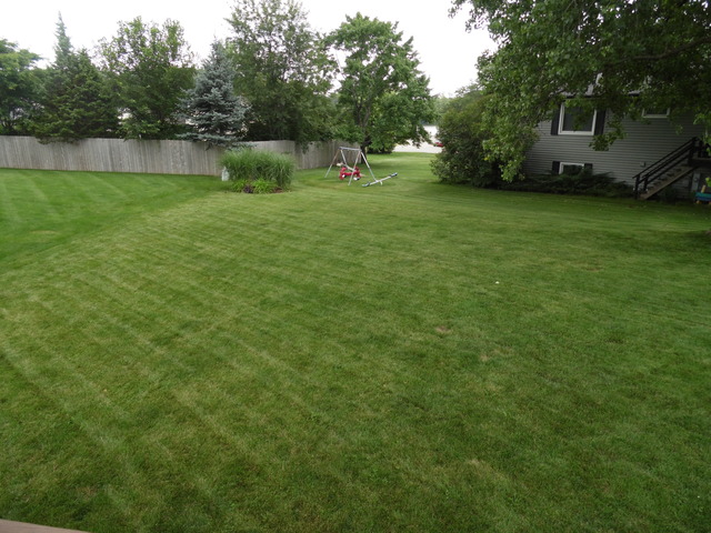 2415 Fairview Ln, Mchenry, IL 60051 photo 20