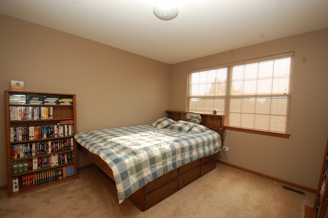 1708 Parkside Dr, Plainfield, IL 60586 photo 12