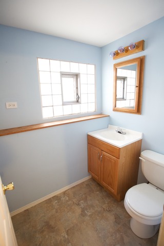 86 E Wrightwood Ave, Glendale Heights, IL 60139 photo 25