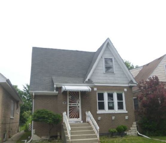 2347 N Normandy Ave, Elmwood Park, IL 60707 photo 2