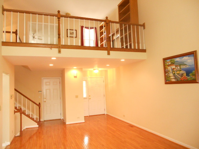 455 River Front Cir, Naperville, IL 60540 photo 3