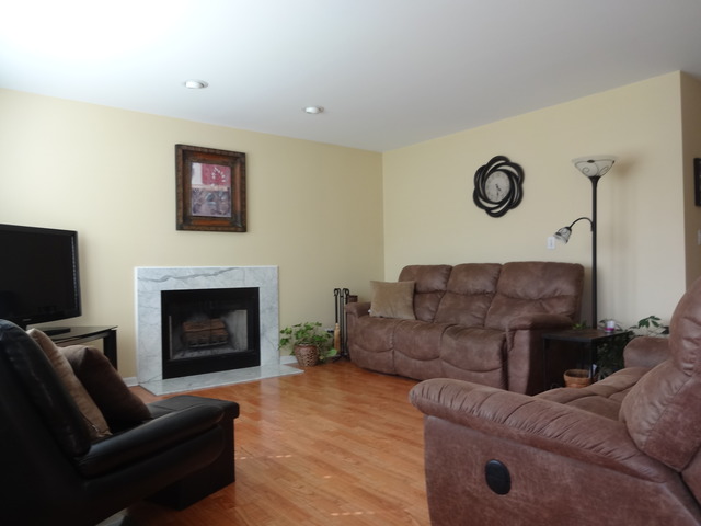 1356 Normandy Ln, Bartlett, IL 60103 photo 9