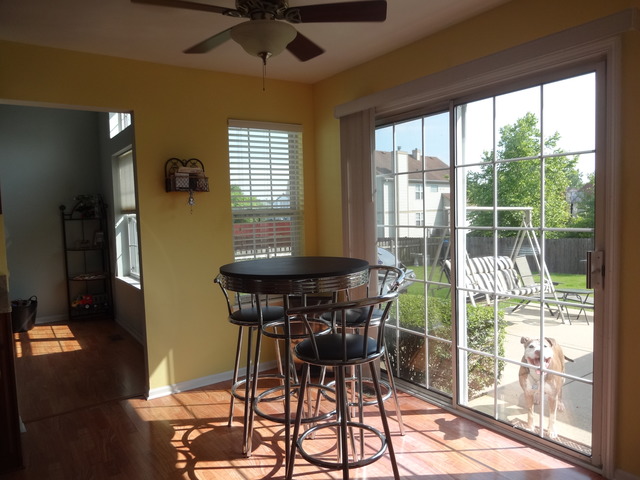1356 Normandy Ln, Bartlett, IL 60103 photo 8
