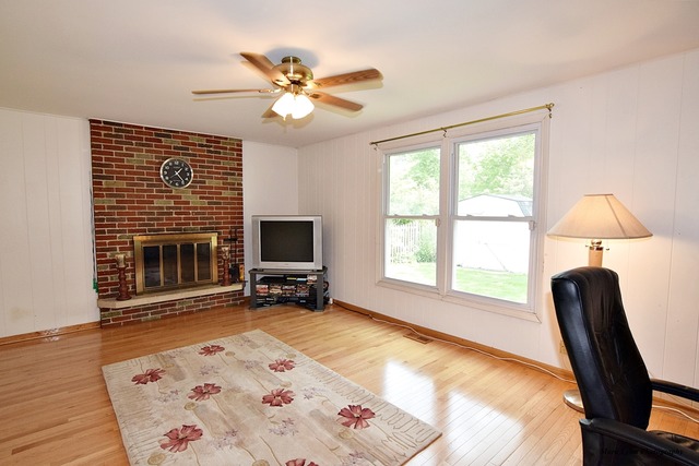 2177 S Bradford Rd, Wheaton, IL 60189 photo 12