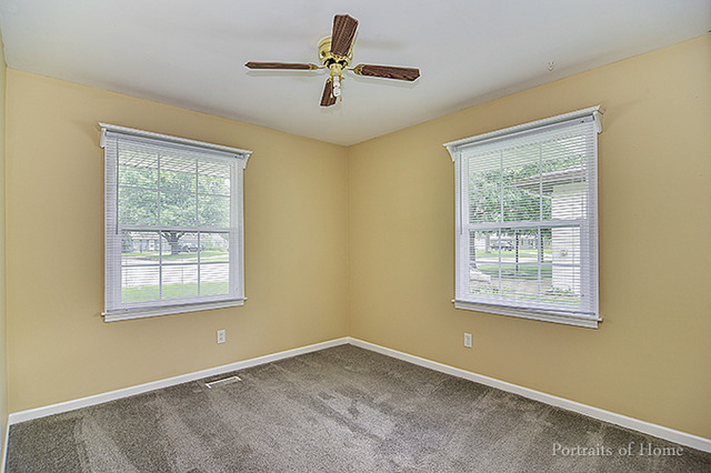 130 Circle Dr, Montgomery, IL 60538 photo 12