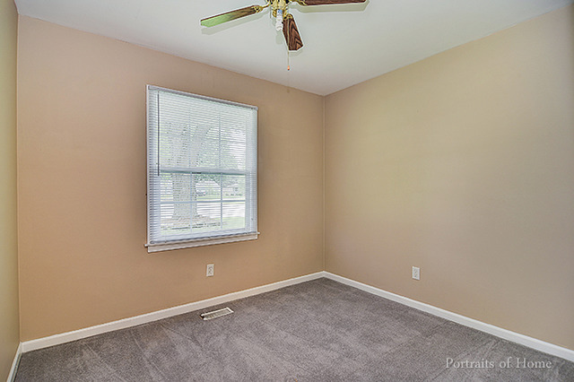 130 Circle Dr, Montgomery, IL 60538 photo 11