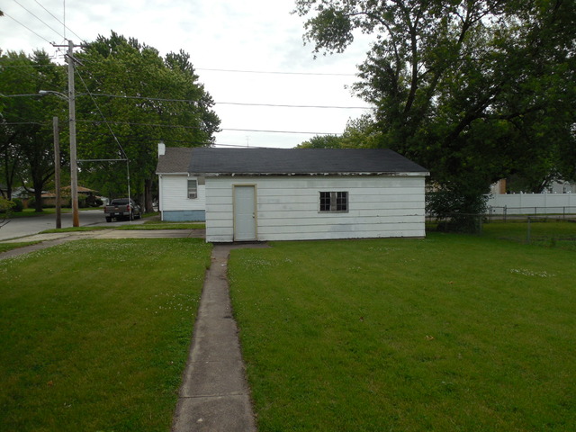 408 S Cannon Ave, Kankakee, IL 60901 photo 15