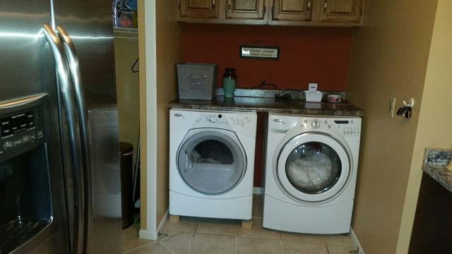 506 E 27th St, Sterling, IL 61081 photo 14
