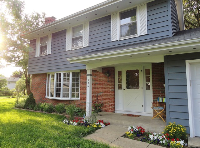 326 Suffield Ct, Geneva, IL 60134 photo 2