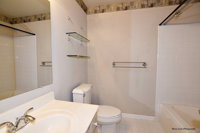 4752 Oregon Trl, Mchenry, IL 60050 photo 22
