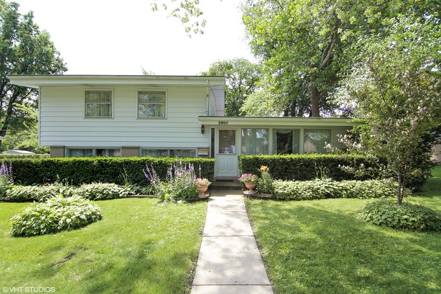 2905 Jerrie Ln, Glenview, IL 60025 photo 1