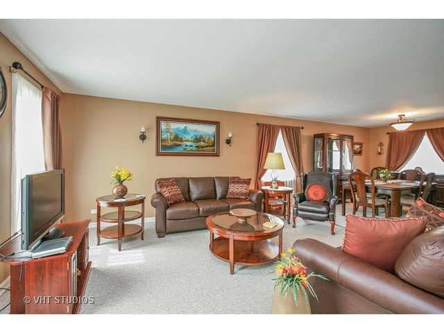 474 Ash Fork Trl, Cary, IL 60013 photo 3