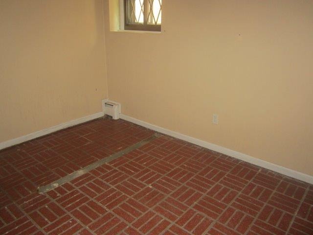 5527 S Kenneth Ave, Chicago, IL 60629 photo 17