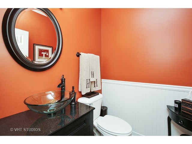 3114 Holden St, Elgin, IL 60124 photo 13