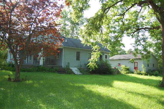 301 E Main St, Newark, IL 60541 photo 1