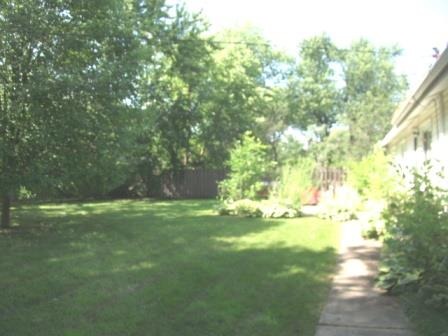 540 Morton St, Hoffman Estates, IL 60169 photo 2
