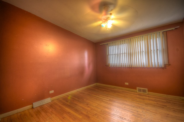 545 Pinecroft Dr, Roselle, IL 60172 photo 8