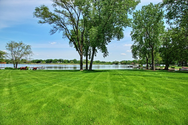 2935 Sterling Dr, Mchenry, IL 60050 photo 21