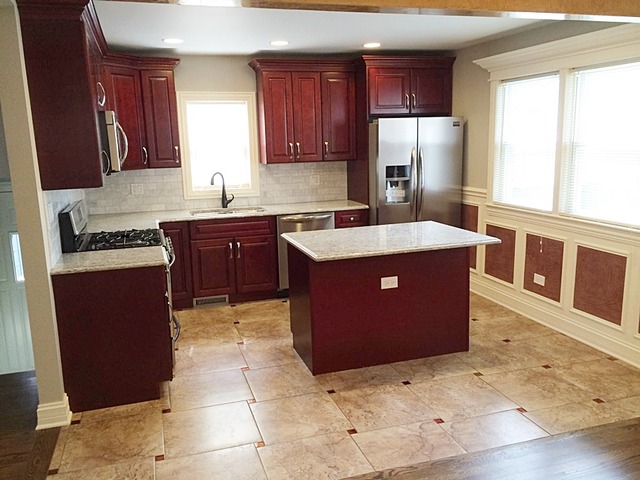 3315 W 83rd St, Chicago, IL 60652 photo 2