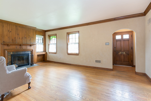 576 Byrd Rd, Riverside, IL 60546 photo 6