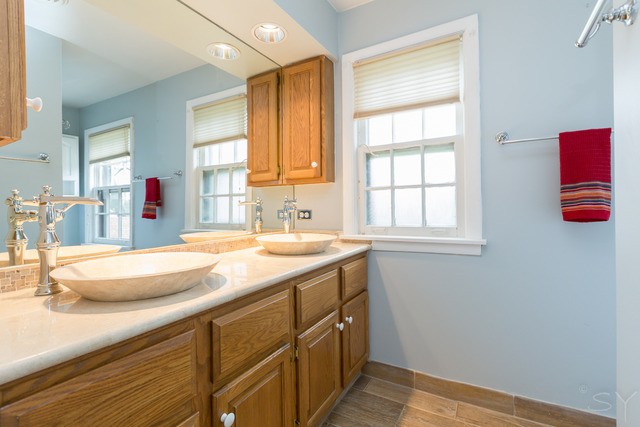 576 Byrd Rd, Riverside, IL 60546 photo 10