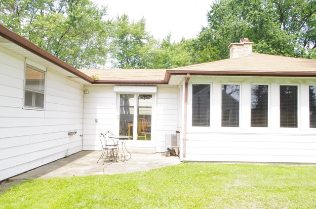 3400 Peacock Ln, Rolling Meadows, IL 60008 photo 9