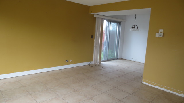 1870 Jamestown Cir, Hoffman Estates, IL 60169 photo 3