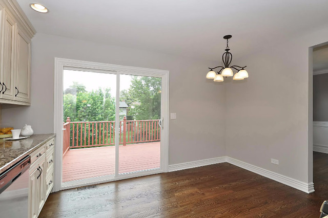1730 W Catalpa Ln, Mount Prospect, IL 60056 photo 9