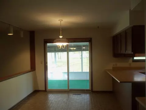 5705 Barrington Rd, Morris, IL 60450 photo 14