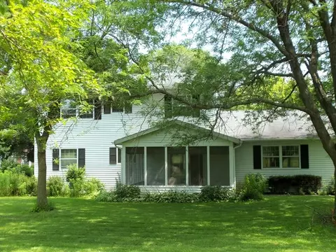 5705 Barrington Rd, Morris, IL 60450 photo 5
