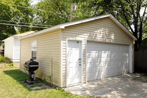 913 Webster Ave, Wheaton, IL 60187 photo 9