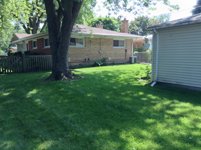 9200 Springfield Ave, Evanston, IL 60203 photo 4
