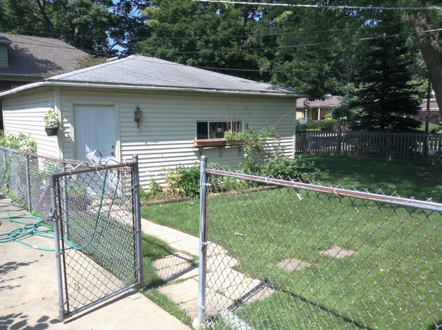 9200 Springfield Ave, Evanston, IL 60203 photo 3