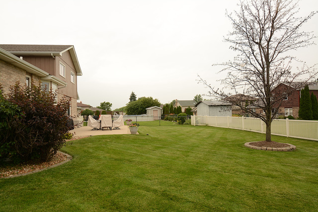7454 W Haystack Dr, Frankfort, IL 60423 photo 21