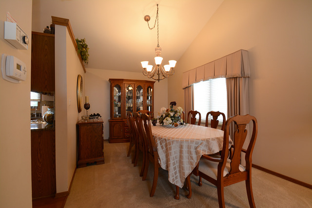 7454 W Haystack Dr, Frankfort, IL 60423 photo 9