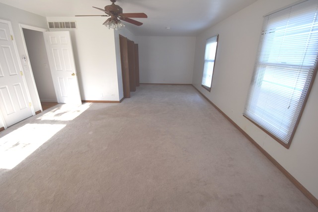203 Seafarer Dr, Grayslake, IL 60030 photo 15