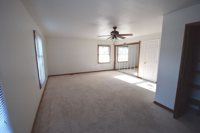 203 Seafarer Dr, Grayslake, IL 60030 photo 13
