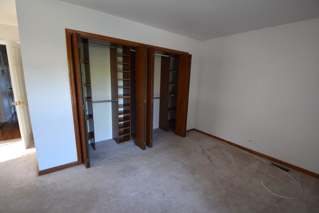 203 Seafarer Dr, Grayslake, IL 60030 photo 12