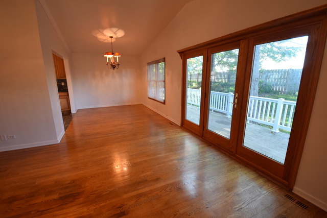 203 Seafarer Dr, Grayslake, IL 60030 photo 5