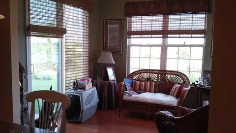 2803 Edgewater Dr, Elgin, IL 60124 photo 10