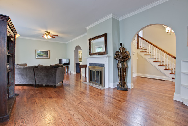 4316 N Tripp Ave, Chicago, IL 60641 photo 4