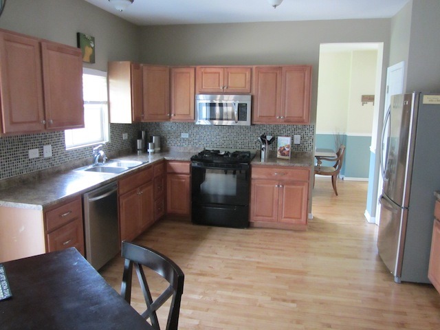 1960 Woodhaven Dr, Bartlett, IL 60103 photo 9
