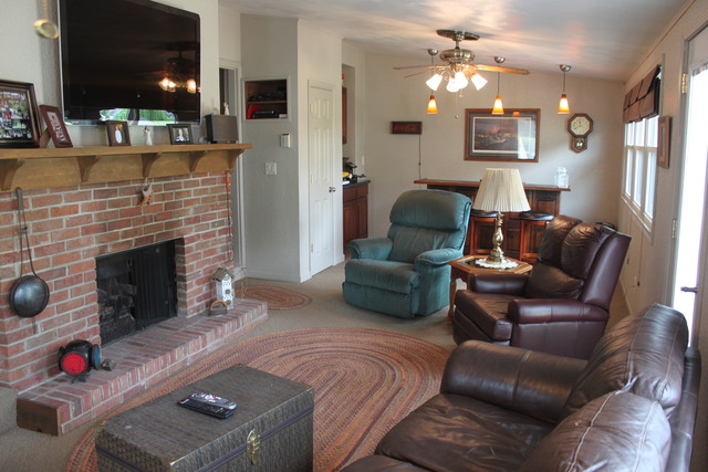 1508 E 18th St, Sterling, IL 61081 photo 3