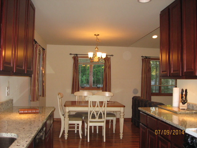 431 E 10th St, Lockport, IL 60441 photo 5