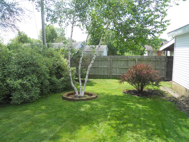 513 E 26th St, Sterling, IL 61081 photo 9